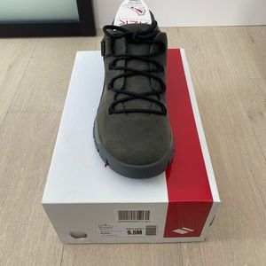 KIZIK Burley Mens 9.5